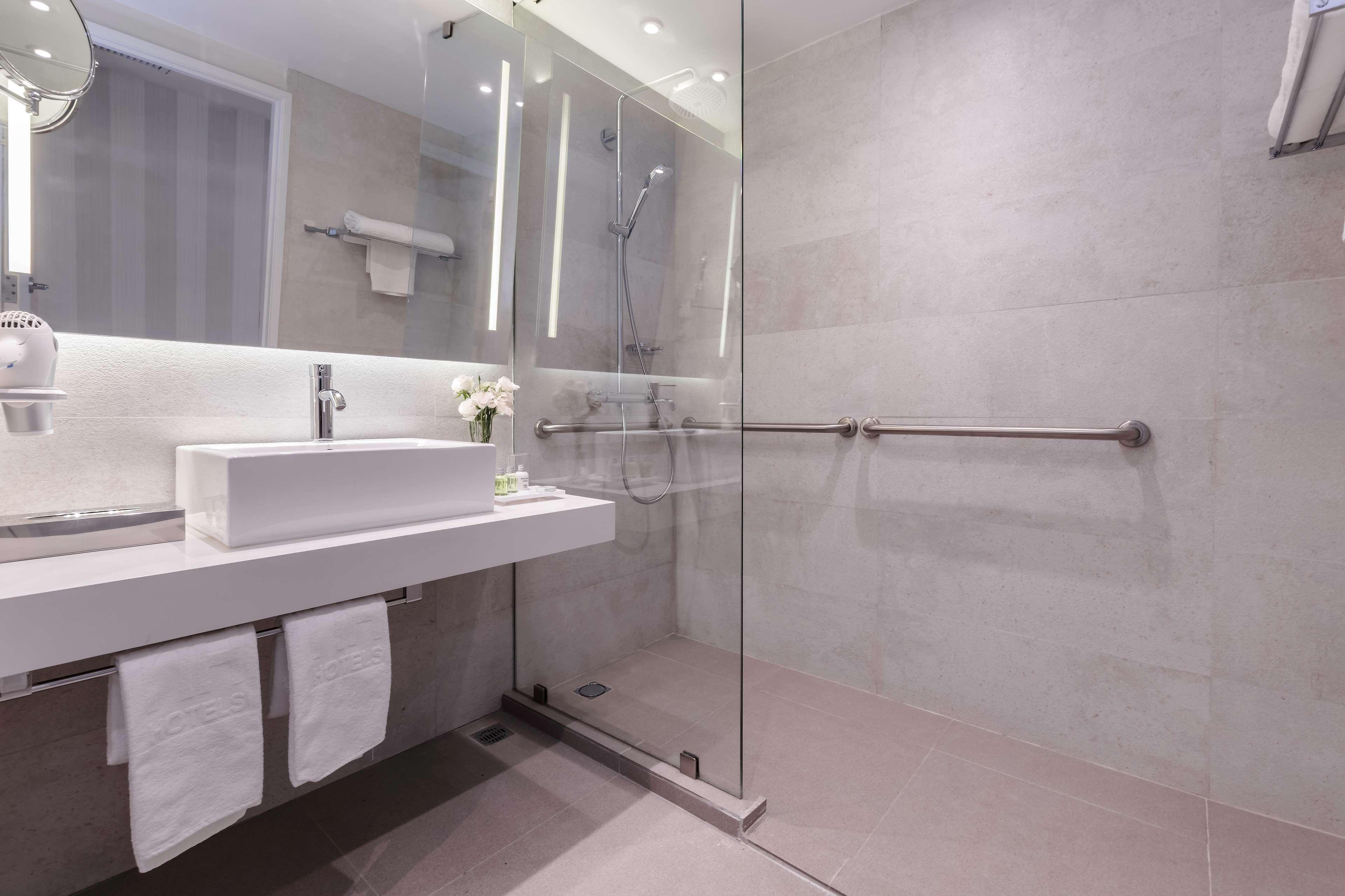 Nh Monterrey La Fe Hotel San Nicolás de los Garzas Екстериор снимка