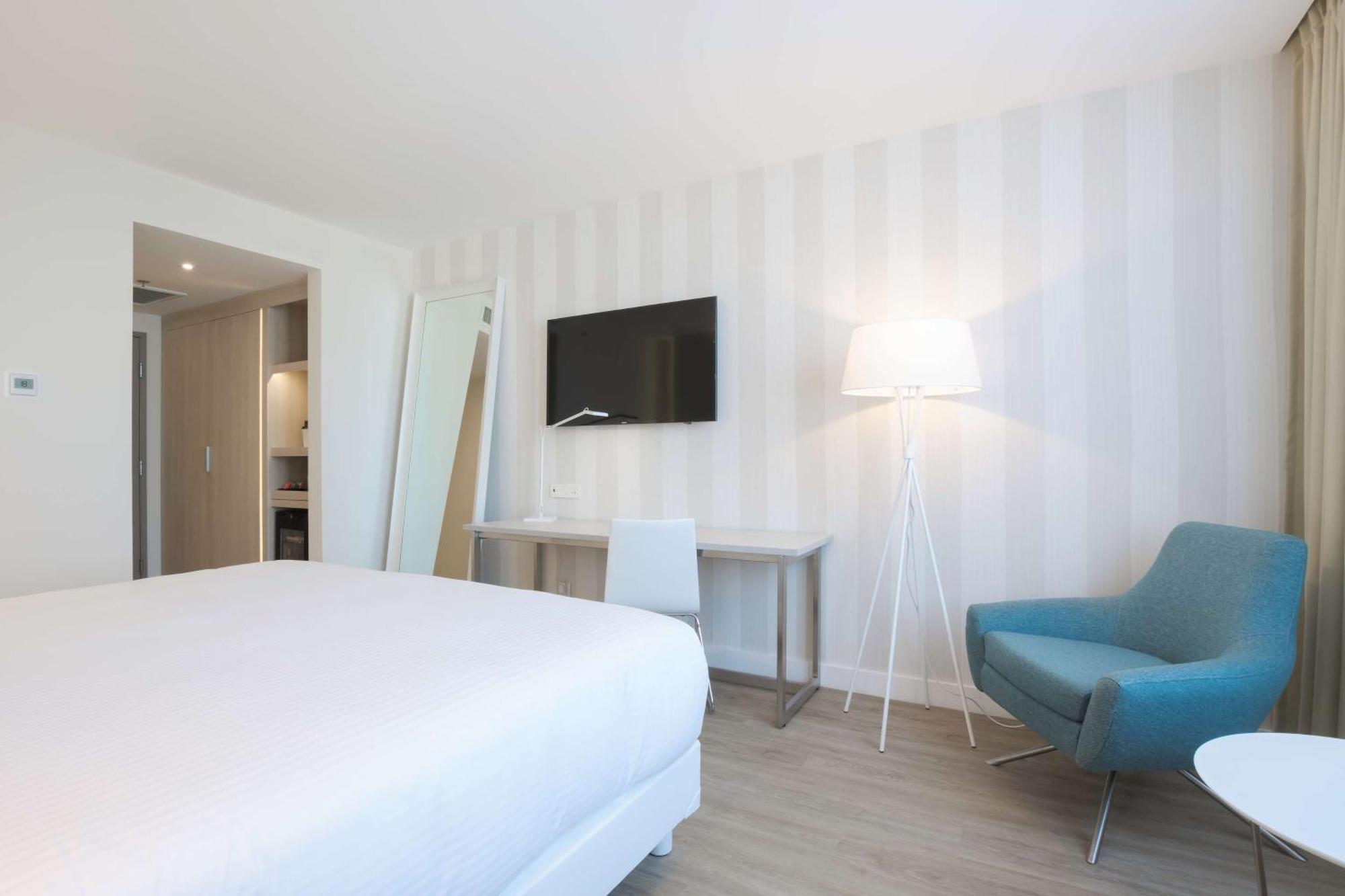 Nh Monterrey La Fe Hotel San Nicolás de los Garzas Екстериор снимка