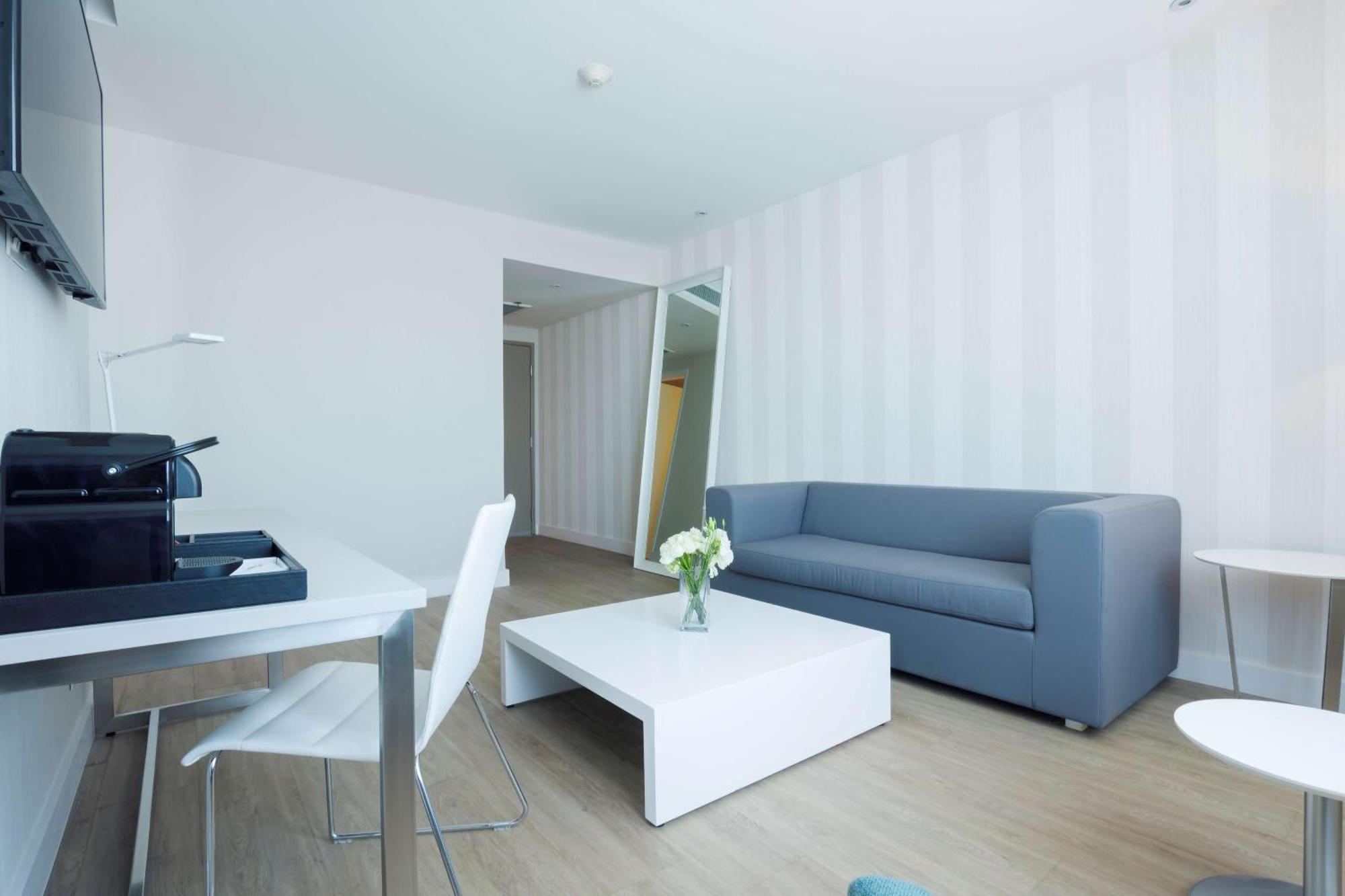 Nh Monterrey La Fe Hotel San Nicolás de los Garzas Екстериор снимка