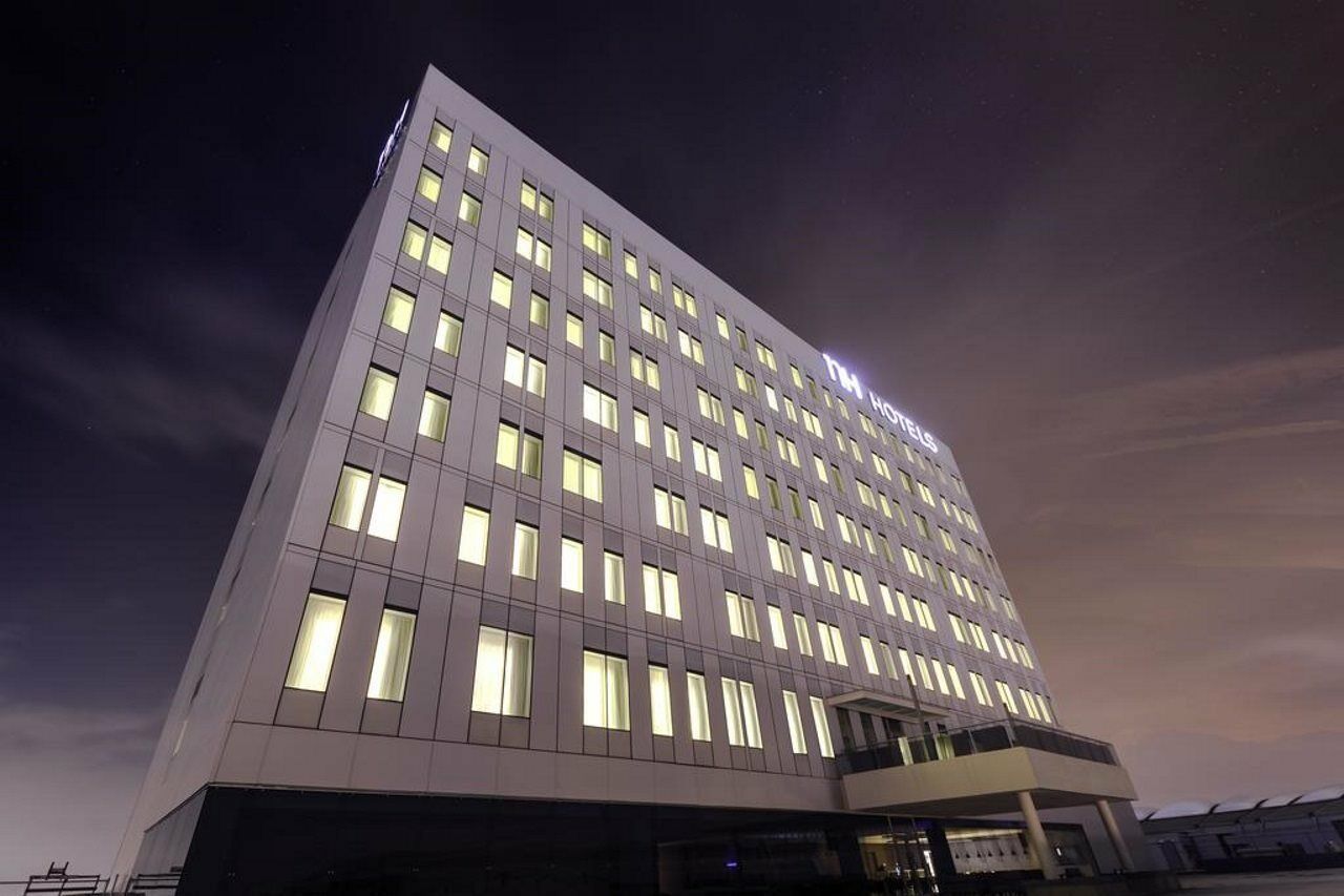 Nh Monterrey La Fe Hotel San Nicolás de los Garzas Екстериор снимка